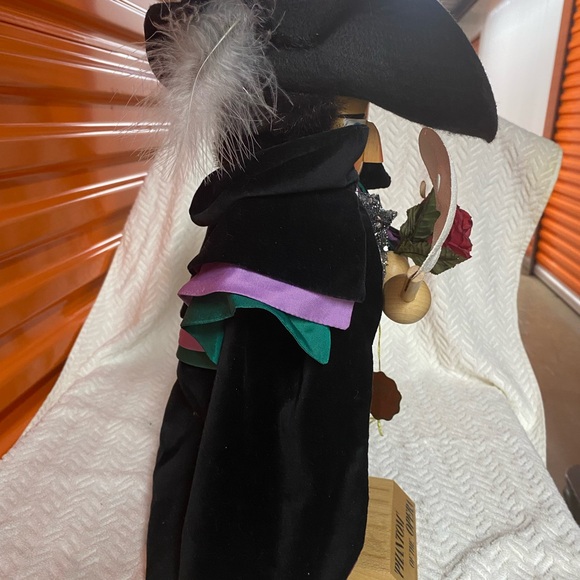 Phantom of the opera nutcracker doll - Picture 6 of 8